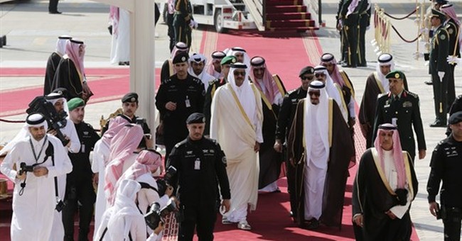 Arab powers sever Qatar ties, widening rift among US  allies